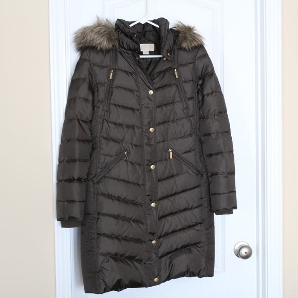 [SOLD] Michael Kors Hooded Puffer Coat - Picture 6 of 7